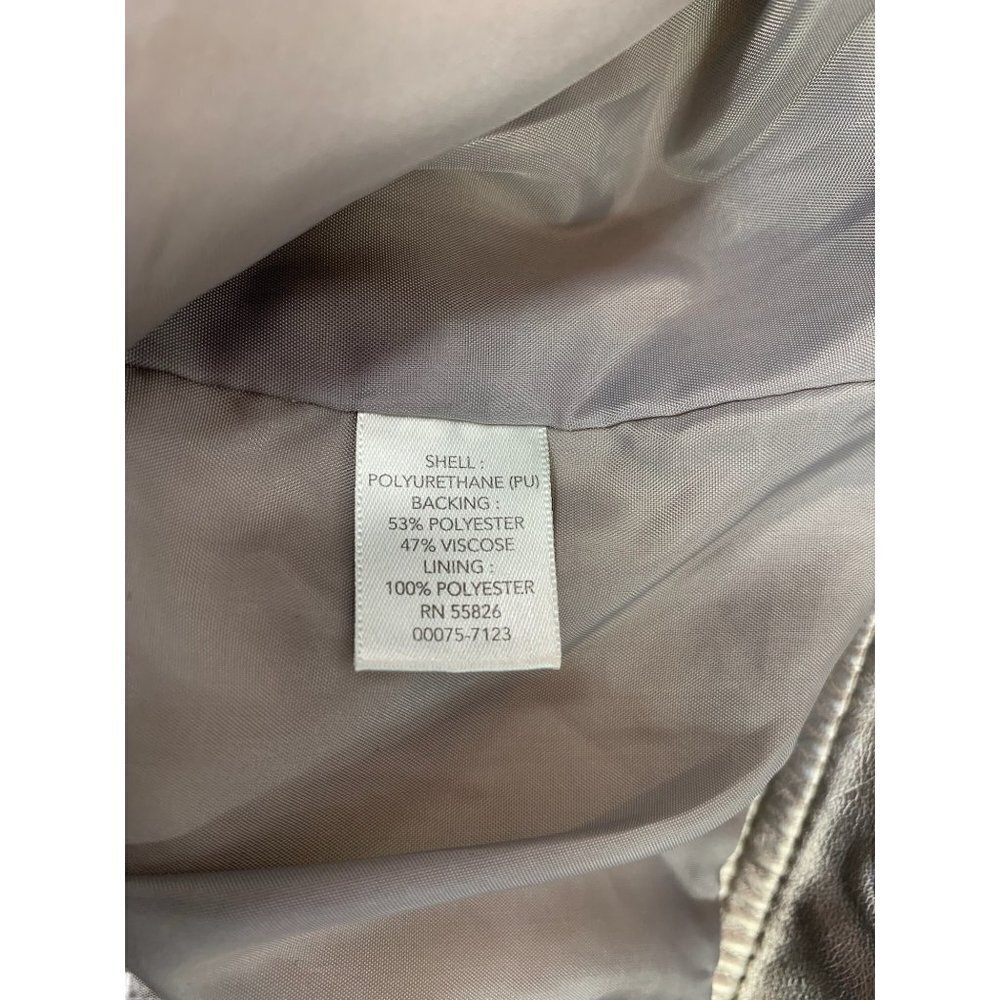 CJ Banks Women’s Metallic Silver Jacket - Picture 6 of 6